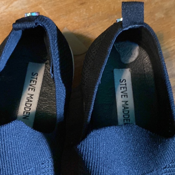 STEVE MADDEN Daray black slip on sneakers - Picture 7 of 7